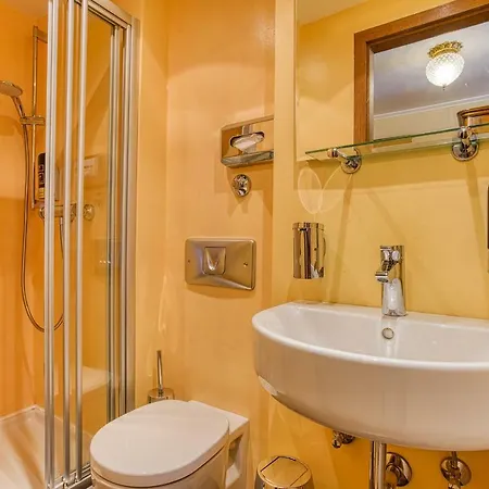 Ff&e Bavaria Hotel 3*