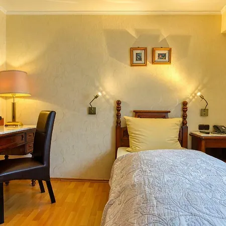 Ff&e Bavaria 3* נירנברג