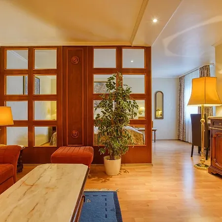 Ff&e Bavaria Hotel Núremberg