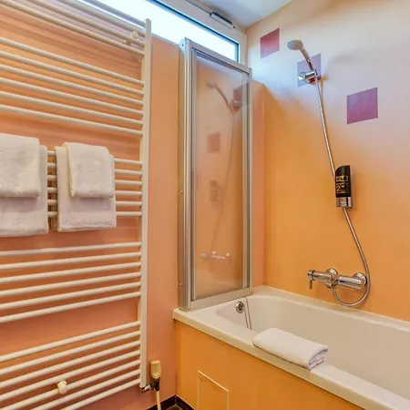 Ff&e Bavaria נירנברג