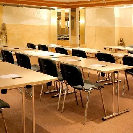 Ff&e Bavaria מלון